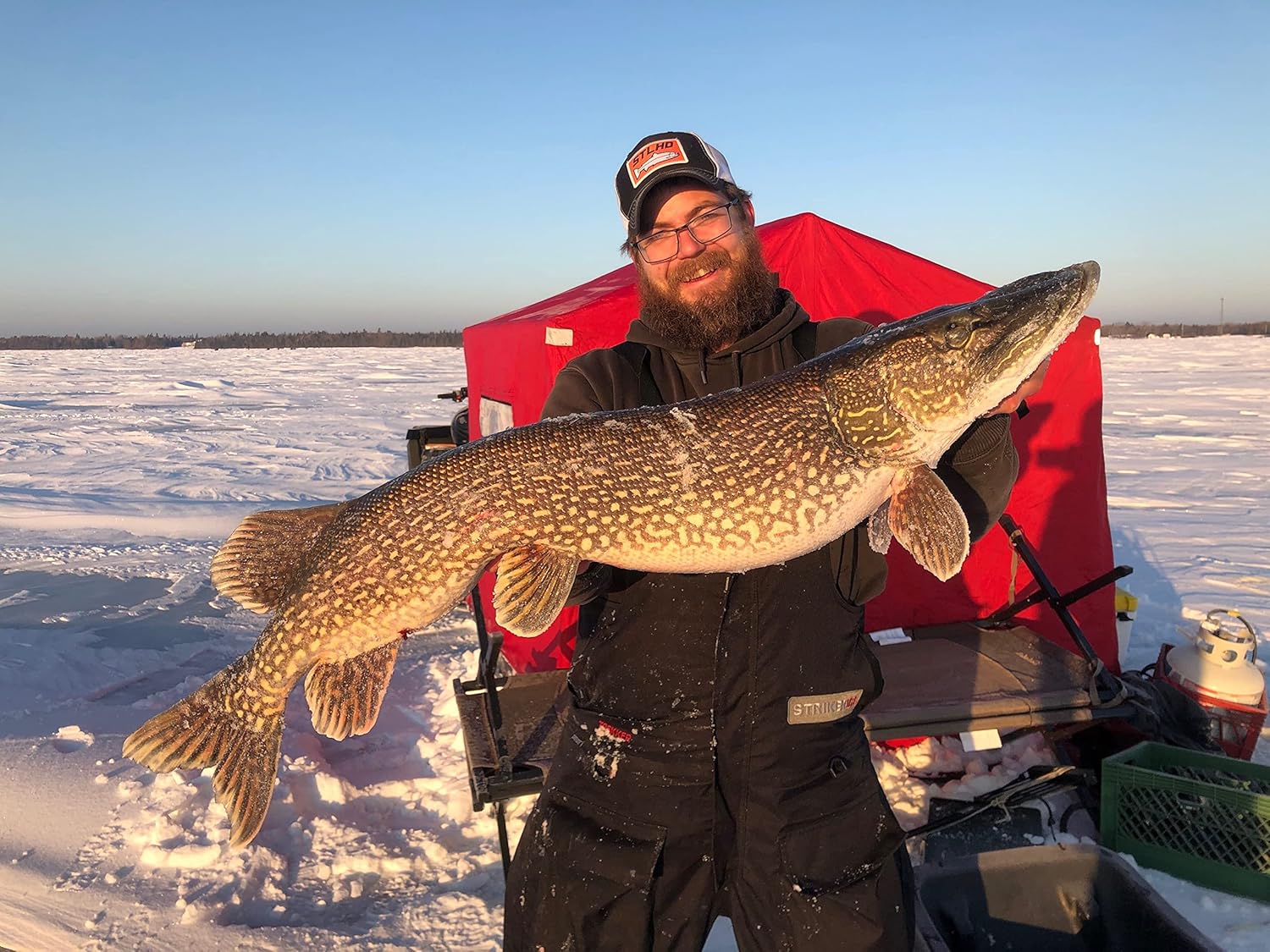 Catch Co Mystery Tackle Box PRO Ice Fishing Kit - Image 8